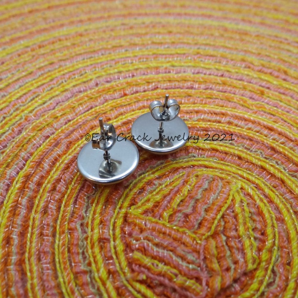 Hand Crafted 12 mm rainbow stud earrings - Picture 6 of 6